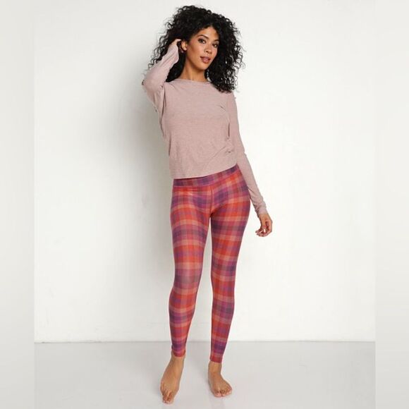 Beyond Yoga Chai Tan Featherweight Inner Circle Pullover Long Sleeve Top - Picture 2 of 10